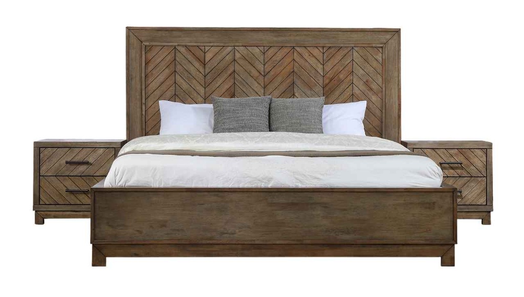 King Bedstead and 2 Nightstands
